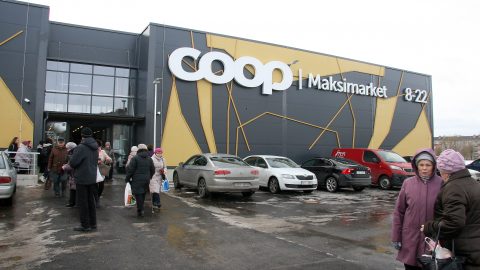 Силламяэский "Maksimarket" появился в центре города, рядом с бывшим торговым центром "SK Market". (Фото: Пеэтер ЛИЛЛЕВЯЛИ)